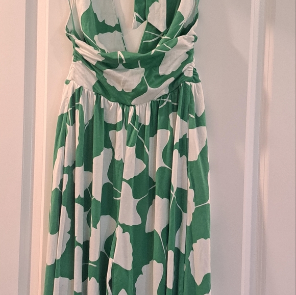 DVF for Target - The Halter Ginkgo Jumpsuit - XS NWT - Picture 8 of 8